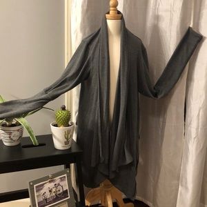 💗💗Willow & Clay Gray cardigan